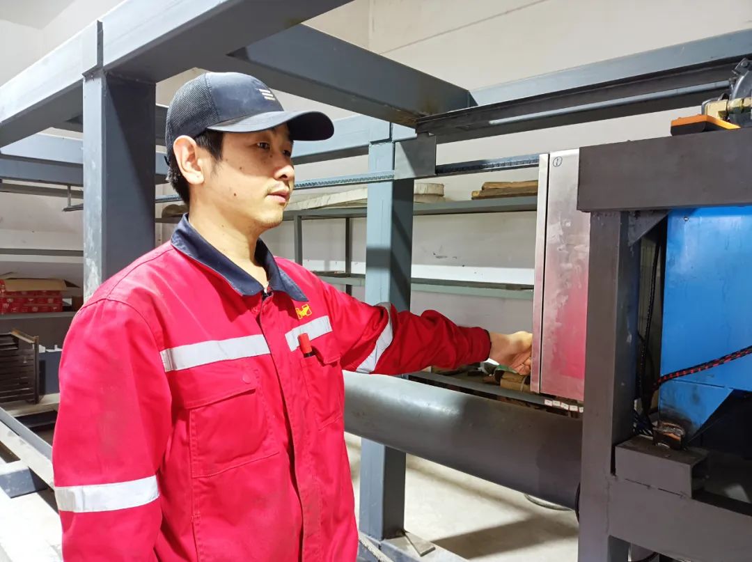 以汗水成就夢(mèng)想 用奮斗致敬青春(圖2) 圖片