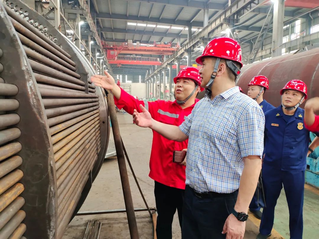 猇亭區(qū)副區(qū)長、黨組成員舒華容帶隊到化機(jī)公司檢查安全生產(chǎn)工作