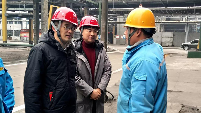 王大真等集團領(lǐng)導深入一線與干部職工共度新春佳節(jié)(圖3) 王大真等集團領(lǐng)導深入一線與干部職工共度新春佳節(jié)(圖3)