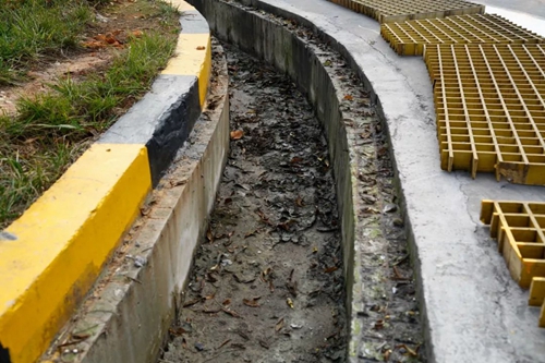 熱火朝天！集團(tuán)總部140余人到股份公司氯堿分廠開展勞動(圖5)