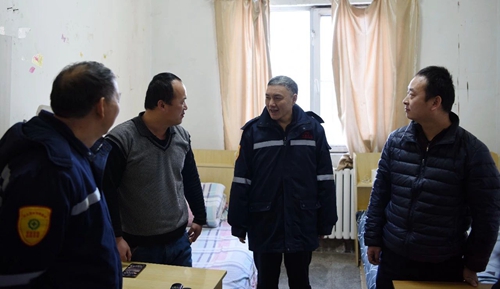 宜昌市領(lǐng)導(dǎo)王應(yīng)華、王大真一行到新疆宜化調(diào)研走訪(圖3)