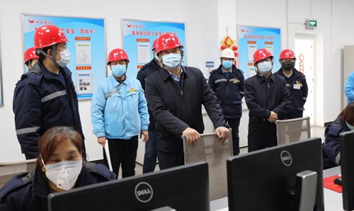 袁衛(wèi)東、王大真到股份公司檢查督導疫情防控及安全生產(chǎn)工作(圖3)