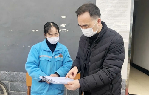 周金平先后到楚星公司、松滋肥業(yè)、實訓基地和股份公司檢查疫情防控工作(圖1)