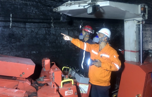 礦業(yè)公司：思維碰撞、經(jīng)驗共享，講出班組安全管理標(biāo)準(zhǔn)化建設(shè)好辦法(圖2)