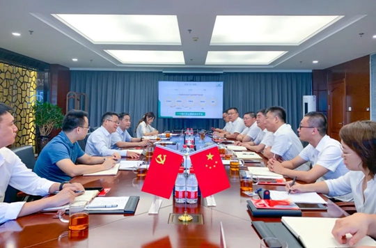 訪客戶(hù)談合作走市場(chǎng)！王大真到倍豐集團(tuán)走訪(圖1)