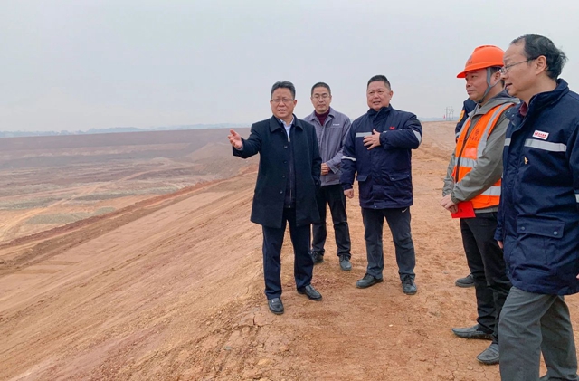 大年初一，王大真到田家河新項(xiàng)目和分子公司走訪慰問(圖3)