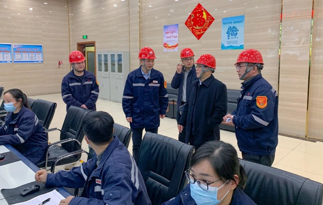 大年初一，王大真到田家河新項(xiàng)目和分子公司走訪慰問(圖5)