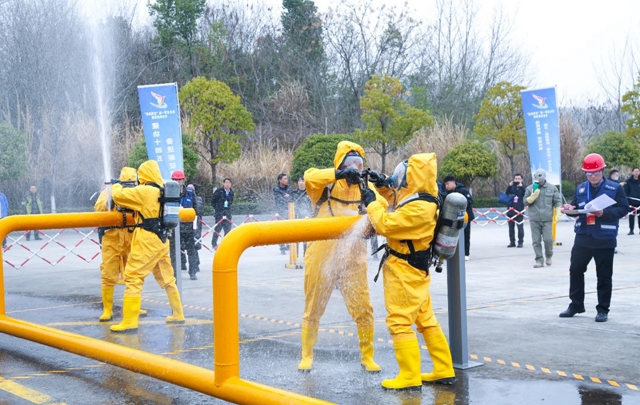 練兵備戰(zhàn)！股份公司專職消防隊獲得這一獎項...(圖2)