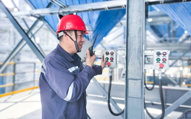 青海宜化2#燃氣三筒窯一次性點火開車成功！(圖1)