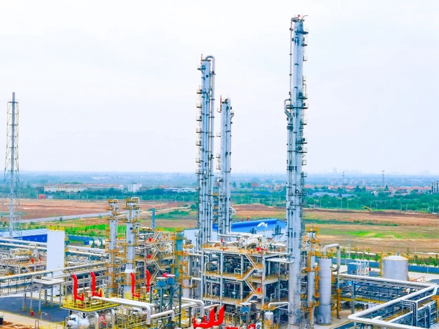 雙環(huán)公司合成氨升級(jí)改造項(xiàng)目一次投料開車成功！(圖1)