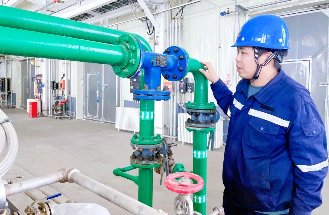 【宜化榜樣】金牌能手姜軍鋒：扎根一線勤鉆研，朝夕不倦做奉獻(xiàn)