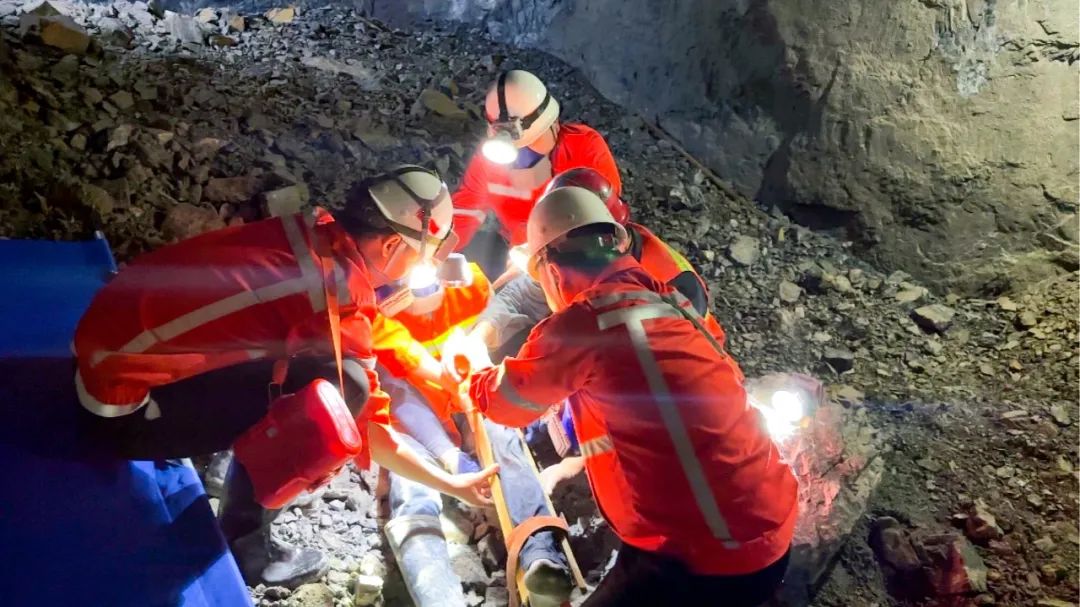 【安全生產(chǎn)月】以練促防！礦業(yè)公司開展系列場景應急演練