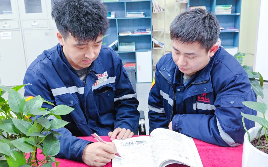 新疆宜化熱電分廠發(fā)電三班：夯實班組基礎，推進自主管理(圖4)