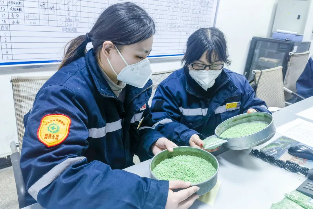 再添新成員！股份公司聚谷氨酸二銨成功下線(圖3)