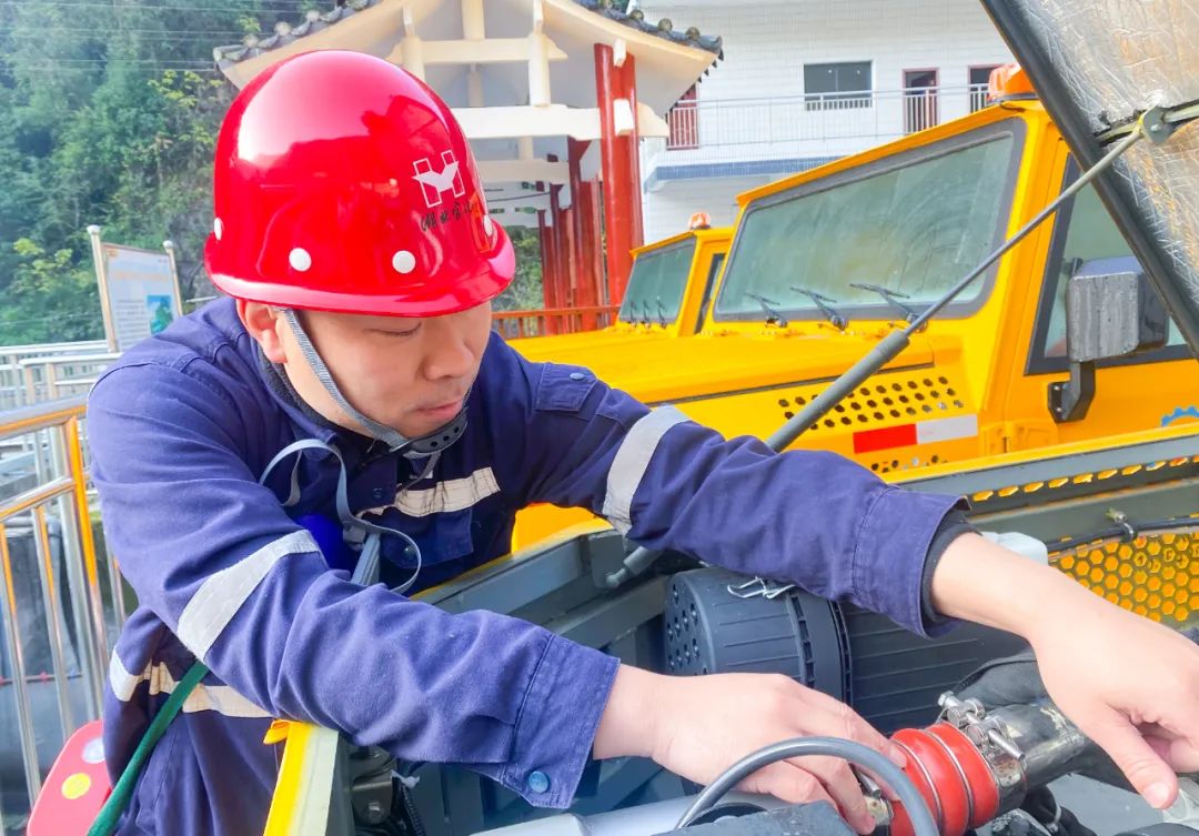 【宜化榜樣】宜化礦業(yè)余鵬程：不遺余力，用匠心書(shū)寫(xiě)奮進(jìn)青春(圖3)