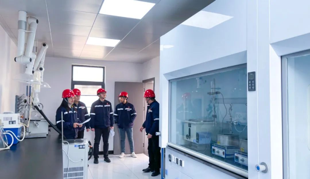 【三八特輯】科技研發(fā)公司梁慎平：篤行不怠勤耕耘，立足崗位勇?lián)?dāng)(圖6)