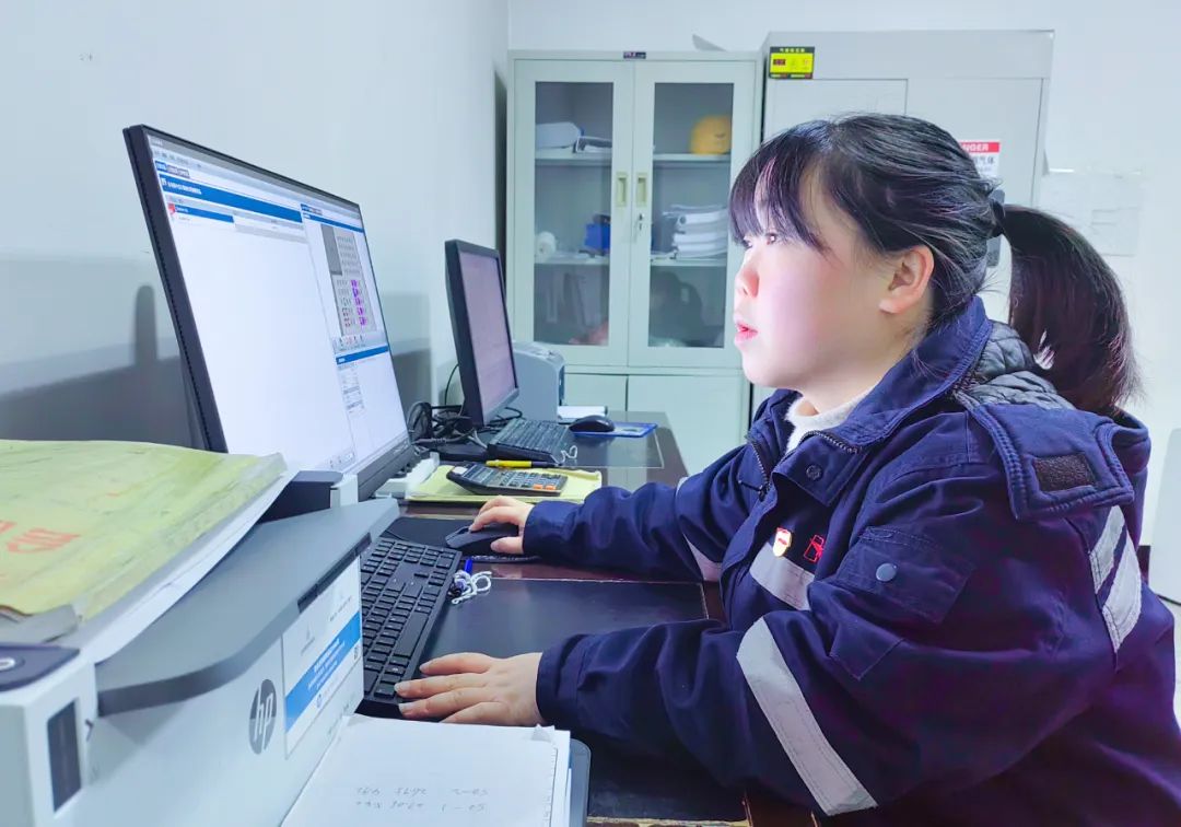 【宜化榜樣】松滋肥業(yè)周春玲：勤于學(xué)，善于思，敏于行(圖5)