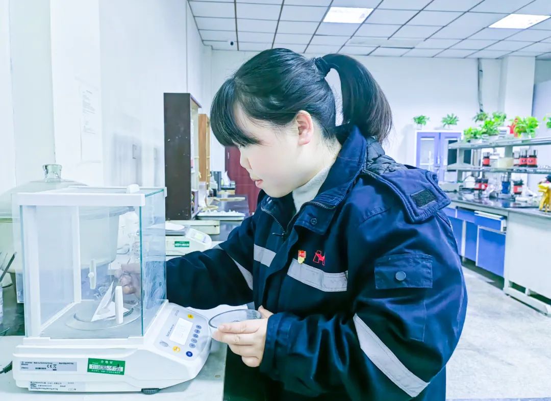 【宜化榜樣】松滋肥業(yè)周春玲：勤于學(xué)，善于思，敏于行(圖4)