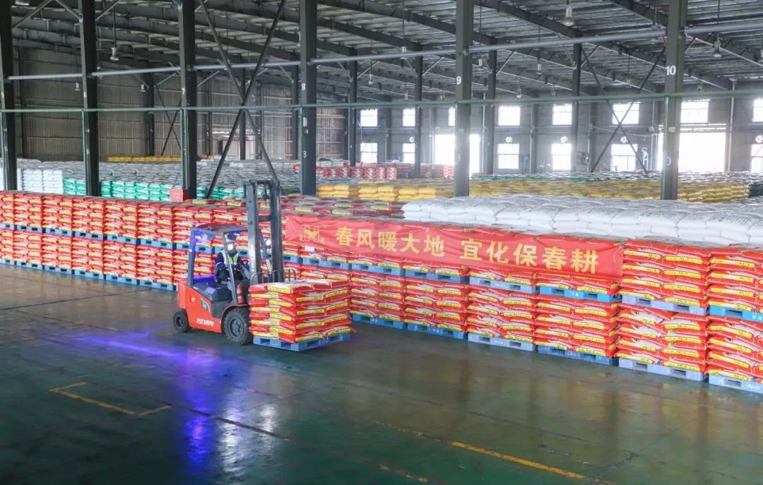 春風(fēng)暖大地，宜化保春耕(圖6)