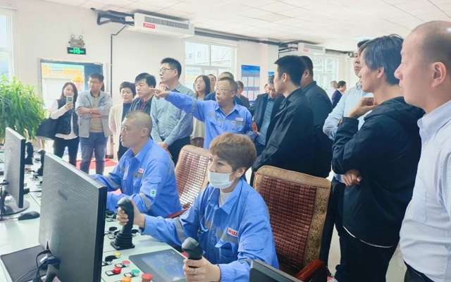 同心同向共創(chuàng)未來(lái)！宜化集團(tuán)舉行多元醇客戶交流活動(dòng)(圖1)