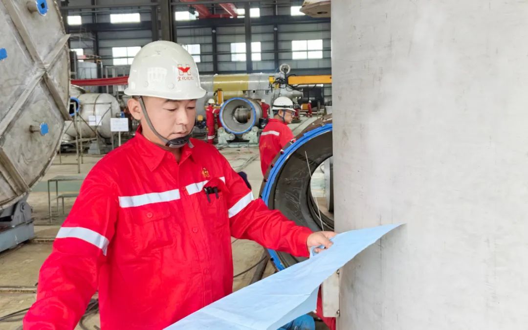 【宜化榜樣】化機(jī)公司杜國(guó)圣：加強(qiáng)班組管理，用實(shí)干詮釋擔(dān)當(dāng)(圖4)