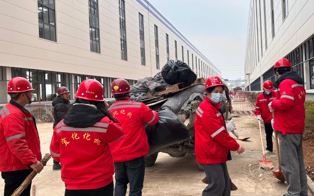 化機(jī)公司開展學(xué)雷鋒志愿服務(wù)活動(dòng)(圖3) 圖片