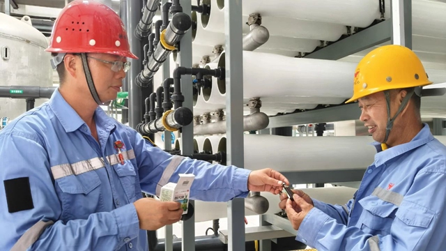 戰(zhàn)高溫斗酷暑！楚星生態(tài)多措并舉筑牢夏季安全防線(圖1)