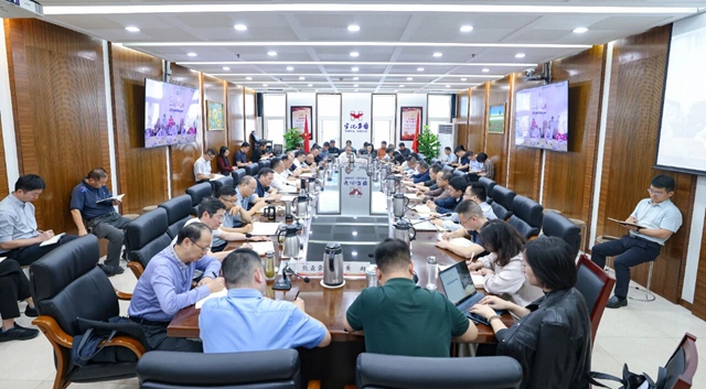 宜化集團(tuán)召開工作調(diào)度會(huì)暨收心會(huì)(圖1) 宜化集團(tuán)召開工作調(diào)度會(huì)暨收心會(huì)(圖1)