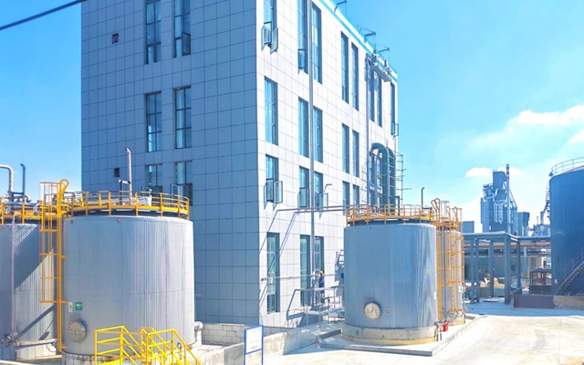 內(nèi)蒙古宜化三效堿蒸發(fā)技改項(xiàng)目一次開車成功(圖1) 內(nèi)蒙古宜化三效堿蒸發(fā)技改項(xiàng)目一次開車成功(圖1)