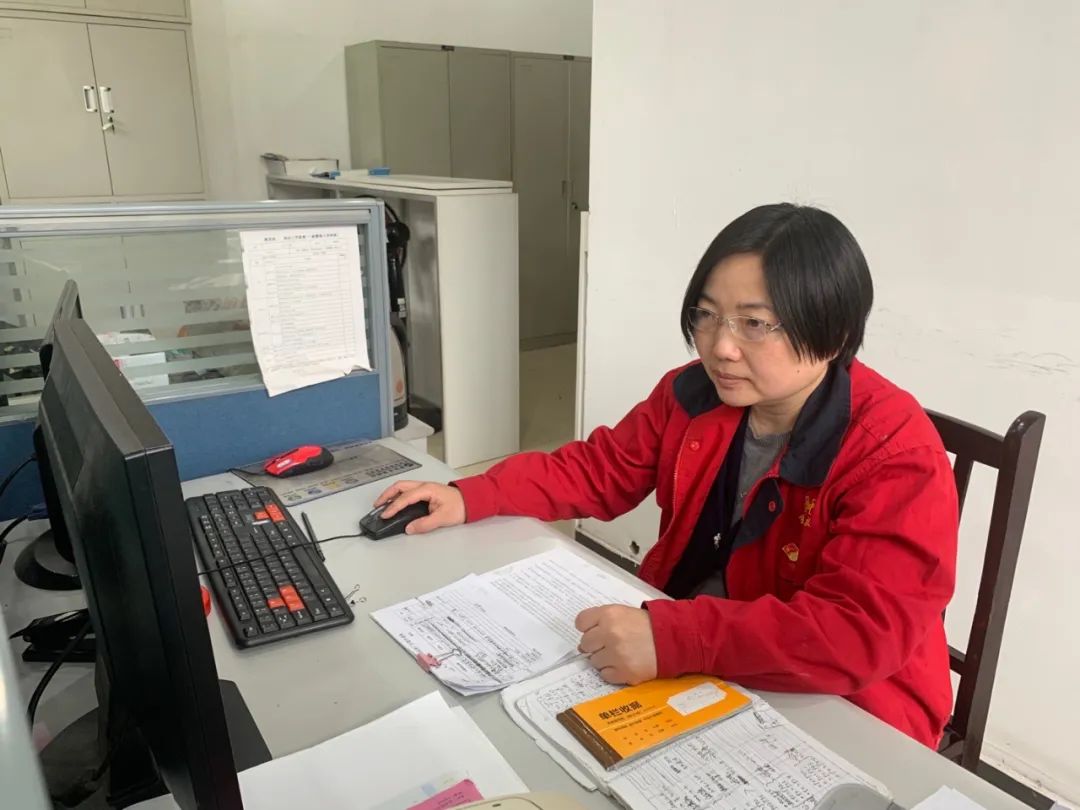 【風(fēng)采】重慶南儀春玲：堅守崗位 恪盡職守(圖1)