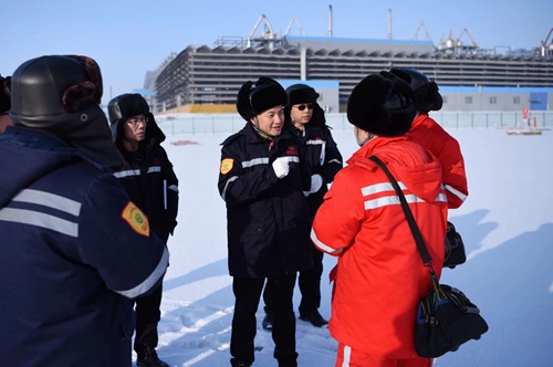 宜昌市領導王應華、王大真一行到新疆宜化調(diào)研走訪