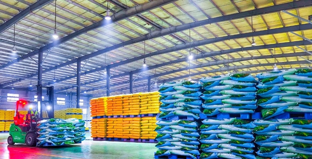 服務(wù)市場需求！股份公司腐植酸二銨成功投產(chǎn)